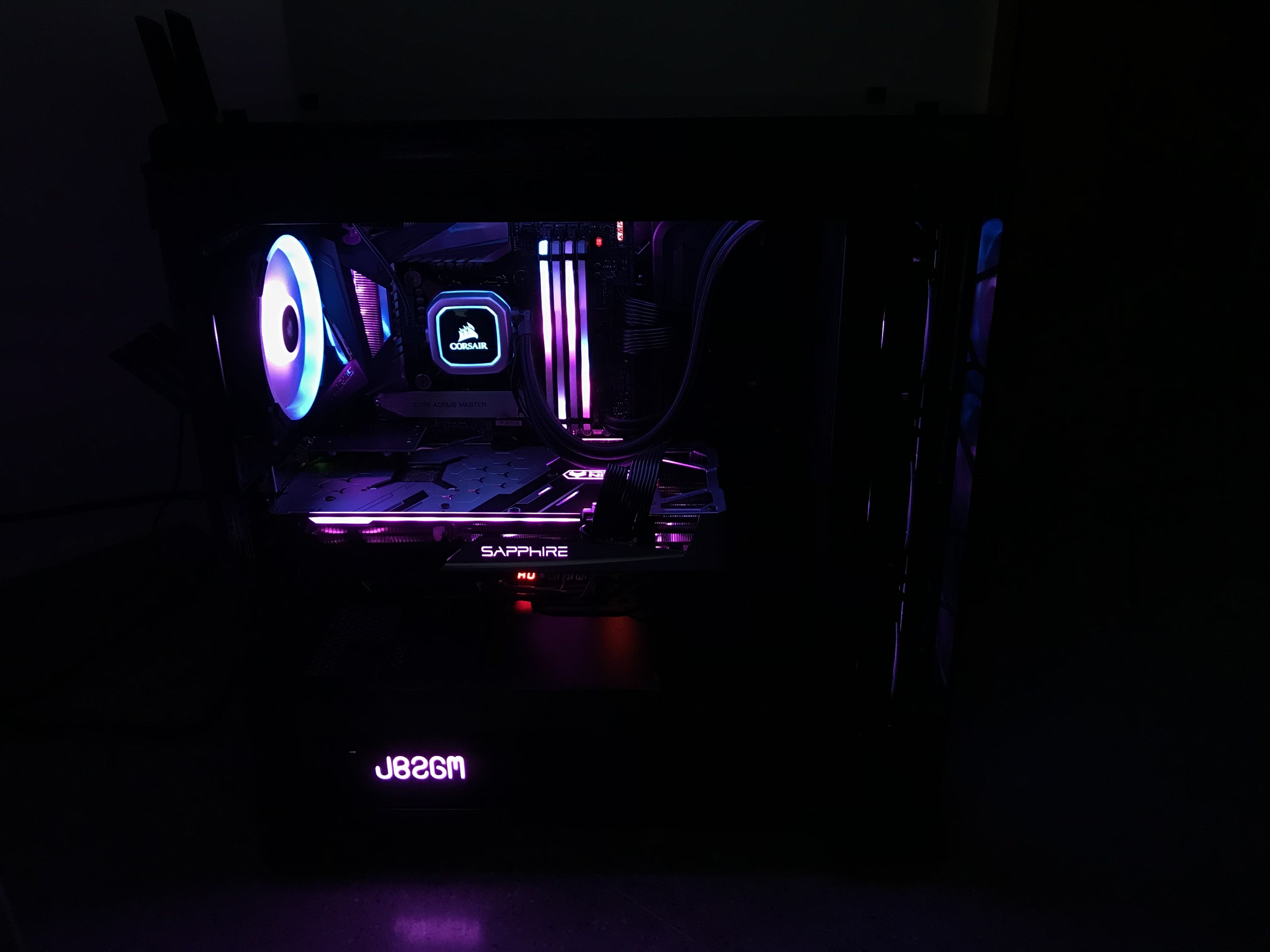 Overkill PC - Top View with Cooling System Overkill 11